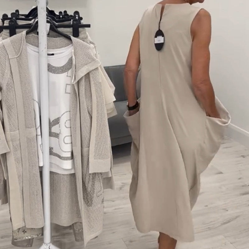 Enkel Klänning med Fickor och Ärmlös