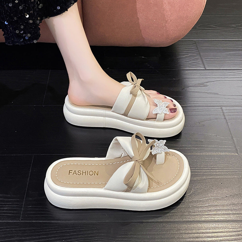 Bekväma och eleganta ortopediska sandaler med tjock båge på dammode