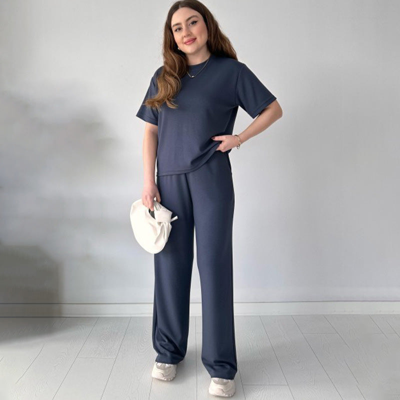 Casual Set med topp med rund halsringning och byxor med dragsko