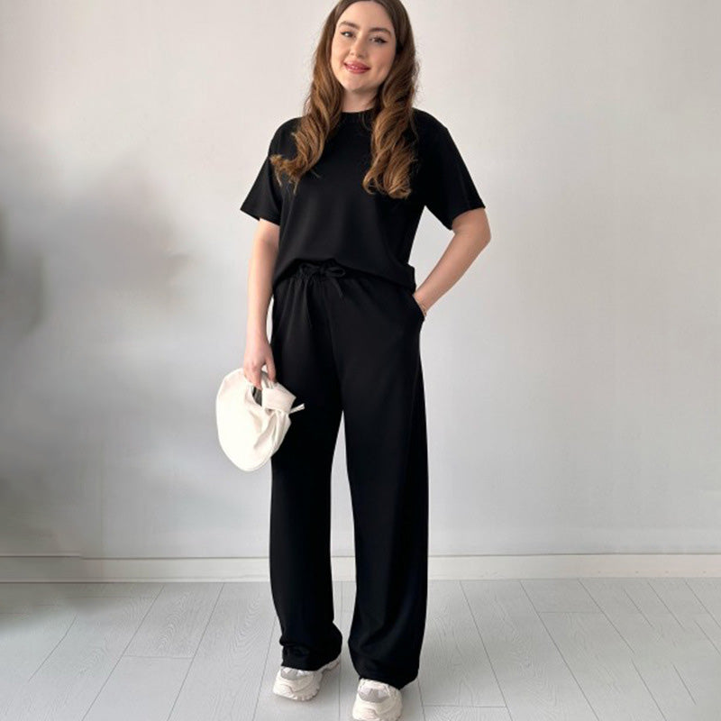 Casual Set med topp med rund halsringning och byxor med dragsko