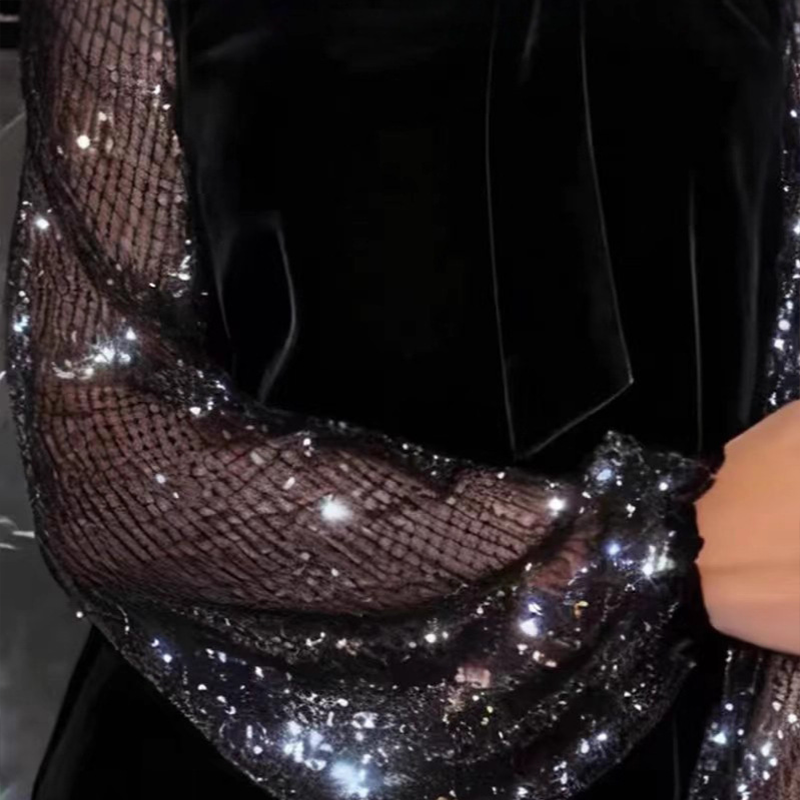 ⏳Begränsad tid 49 %🔥 Rabatt⏰Damklänning med Glitter och Fluga vid Halsen✨👗