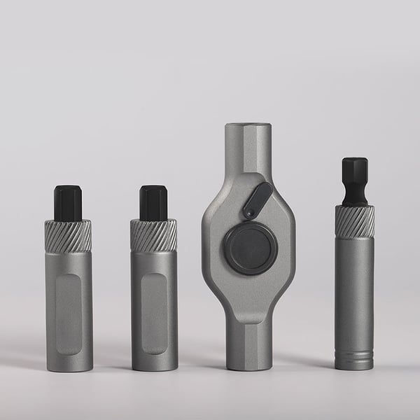 Monitoiminen työkalupakki