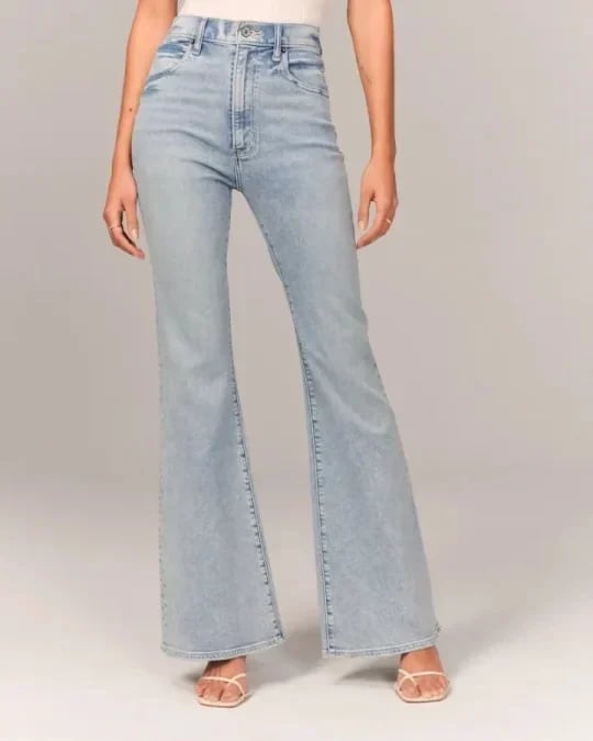 ⭐Naiset 2023,⭐Ultra High Rise Stretch Flare Jean.