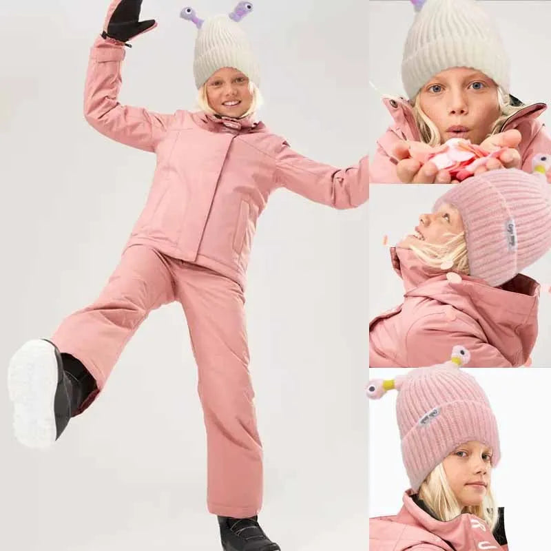 Talvi vanhempi lapsi söpö hehkuva pikku hirviö neulottu hattuja